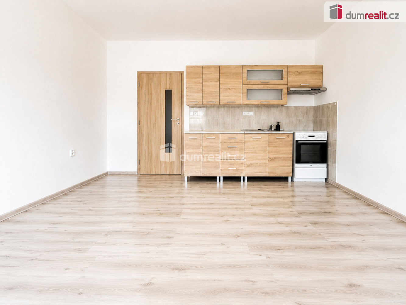 Pronájem bytu 2+kk 43 m² — photo 2