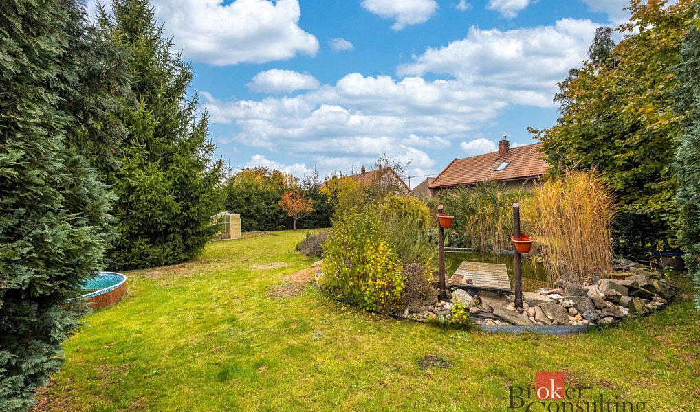 Prodej domu 195 m² s pozemkem 1 560 m², Pardubice – náhled fotky 2