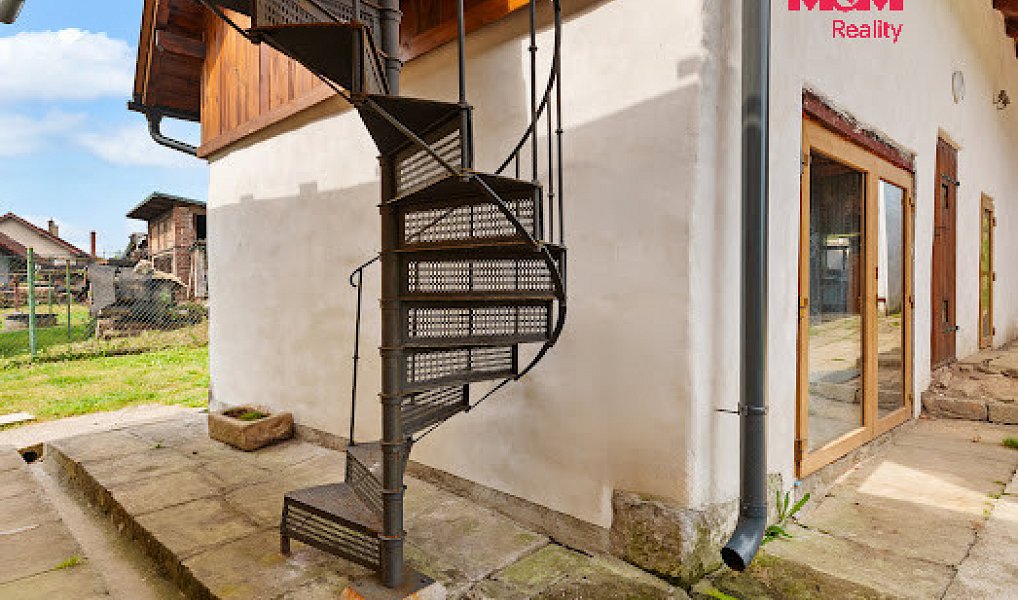 Prodej domu 260 m² s pozemkem 1 417 m², Mladějov – náhled fotky 21