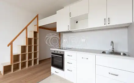 Pronájem bytu 1+kk 29 m², Sazovická, Praha 5 - Zličín