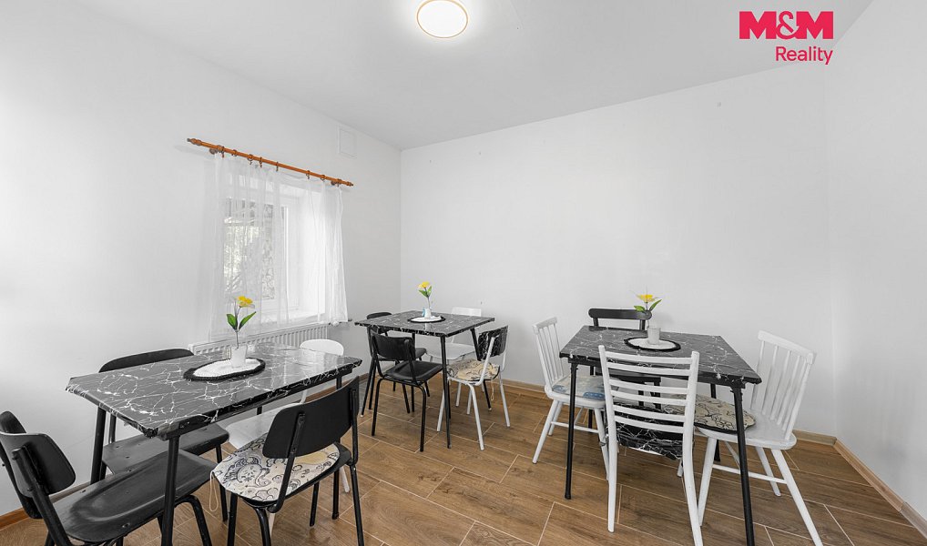 Prodej domu 240 m² s pozemkem 964 m², Krompach – náhled fotky 22