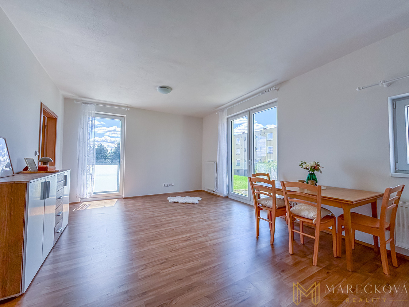 Pronájem bytu 2+kk 52 m² — photo 2