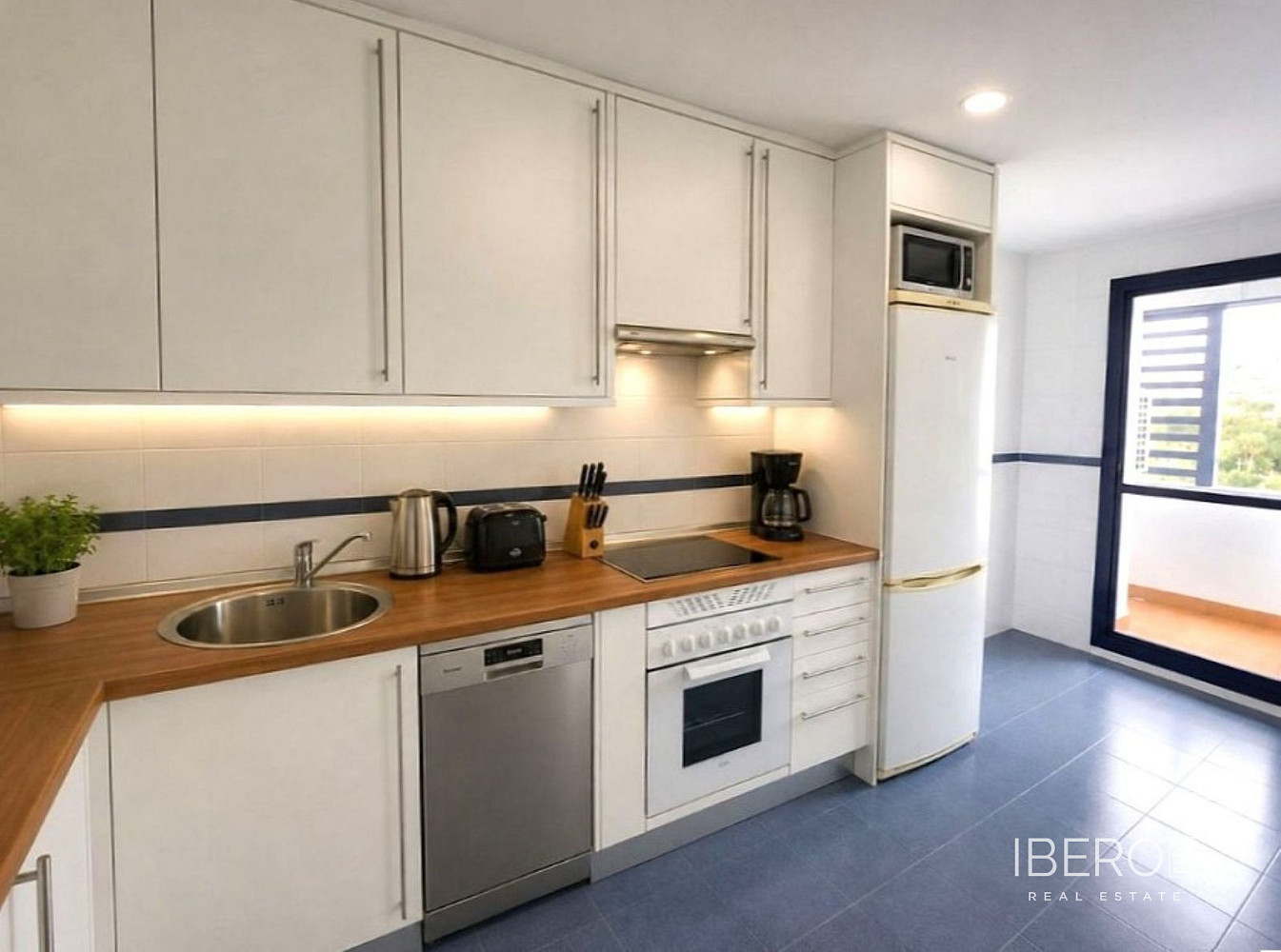 Pis 3+kk – Estepona, Barriada Islas Canarias - Vista 2