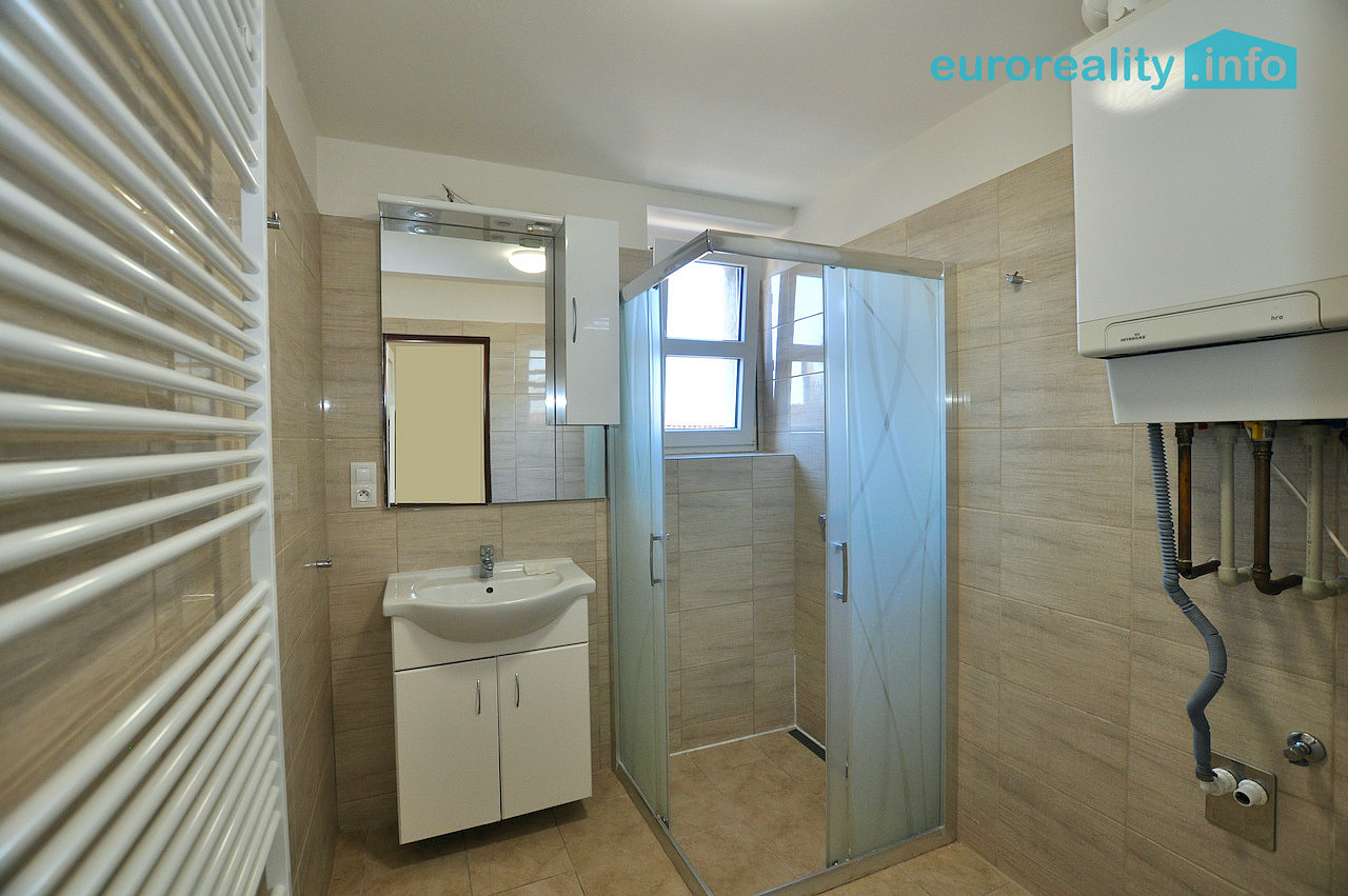 Prodej bytu 3+1 79 m² — photo 4