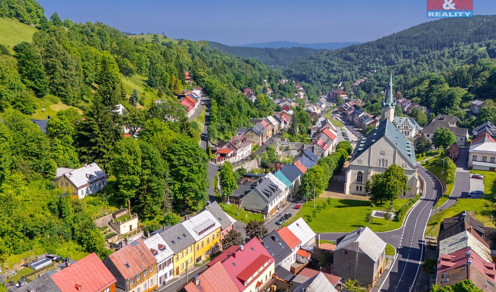 Prodej domu 213 m² s pozemkem 213 m², Jáchymov – náhled fotky 20