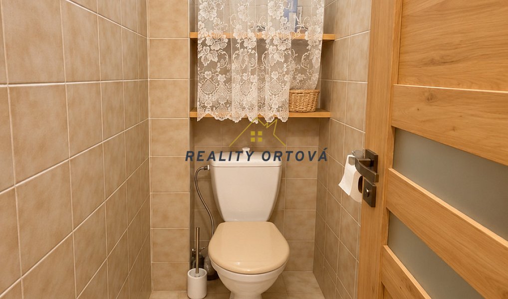 Prodej domu 400 m² s pozemkem 1 032 m², Rokytnice nad Jizerou – náhled fotky 10