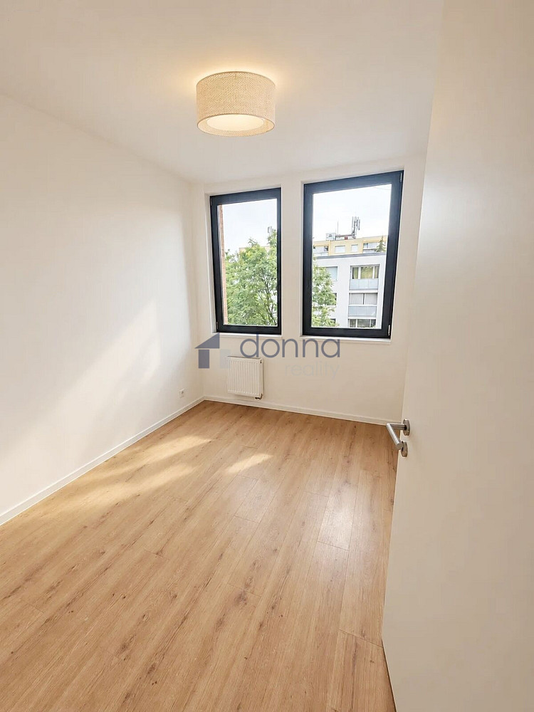 Pronájem bytu 3+kk 53 m² – fotografie 4