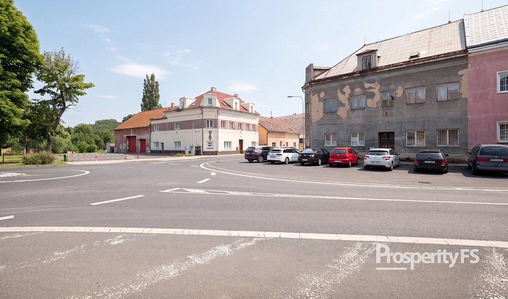 Prodej domu 200 m² s pozemkem 396 m², Hostomice – náhled fotky 8