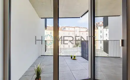 Pronájem bytu 1+kk 38 m²