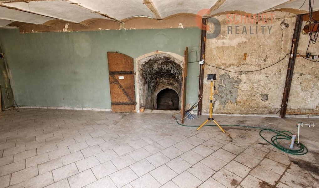 Prodej stavebního pozemku 750 m², Březí – náhled fotky 9
