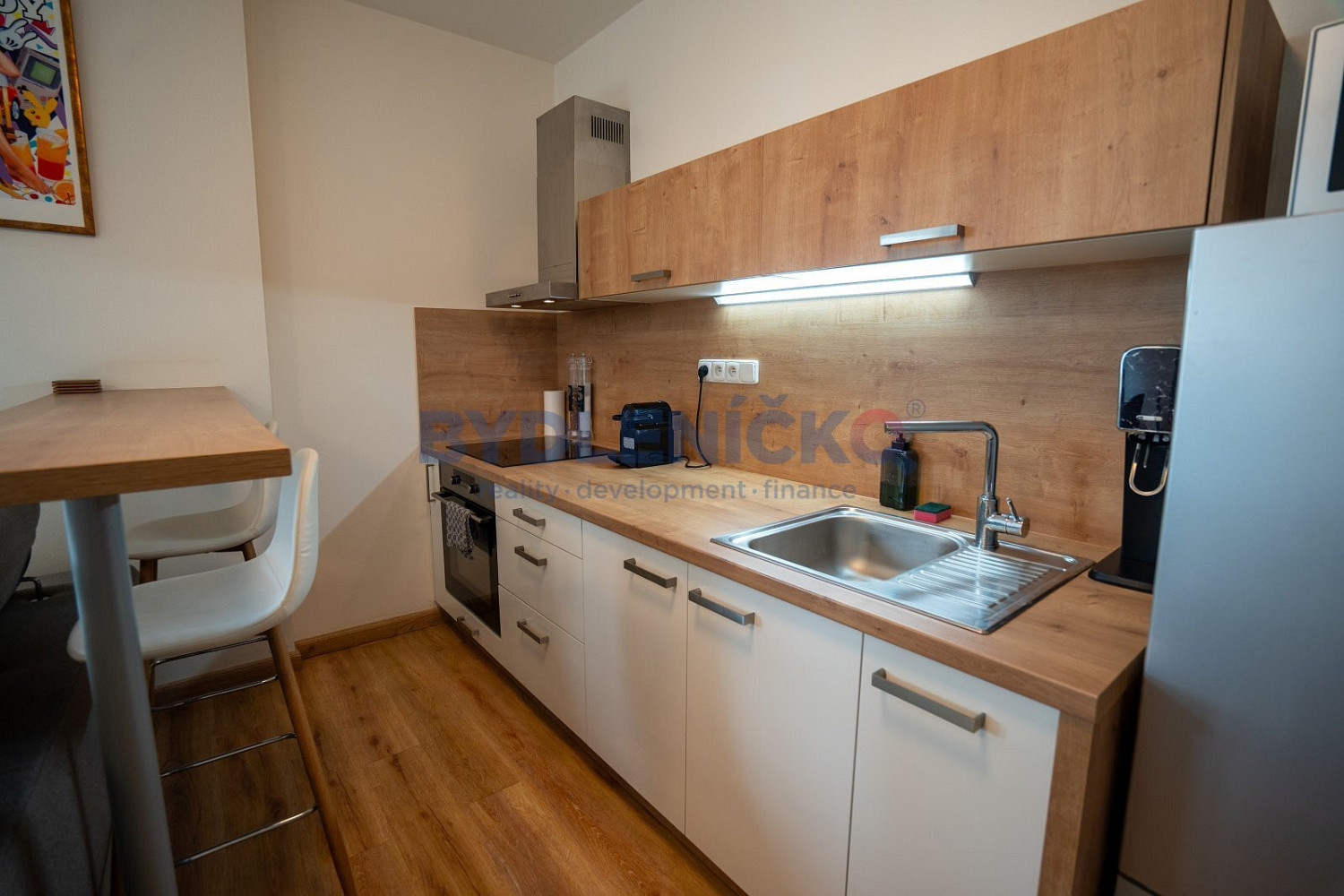 Prodej bytu 1+kk 45 m² – fotografie 4