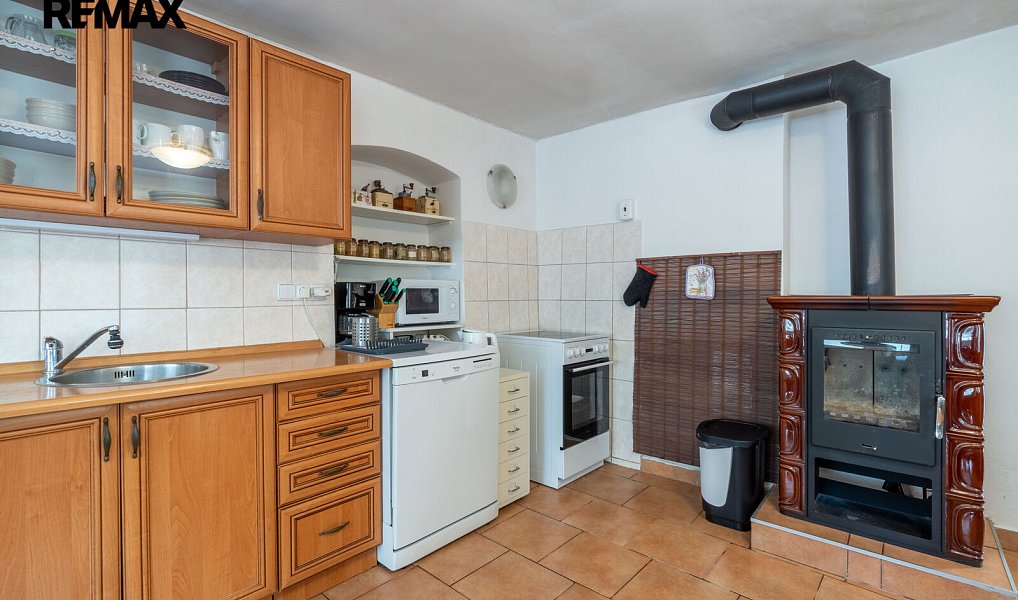 Prodej domu 100 m² s pozemkem 173 m², Mšené-lázně – náhled fotky 4
