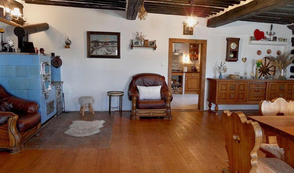Prodej chaty/chalupy 316 m² s pozemkem 635 m², Benešov u Semil – náhled fotky 8