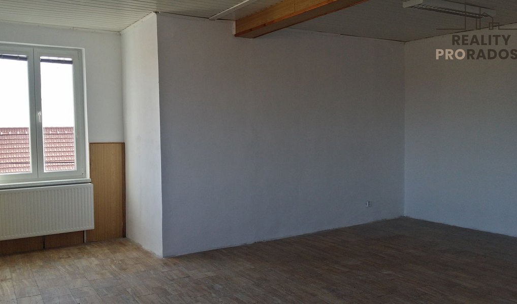 Pronájem obchodních prostor 400 m², Vavřinec – náhled fotky 8