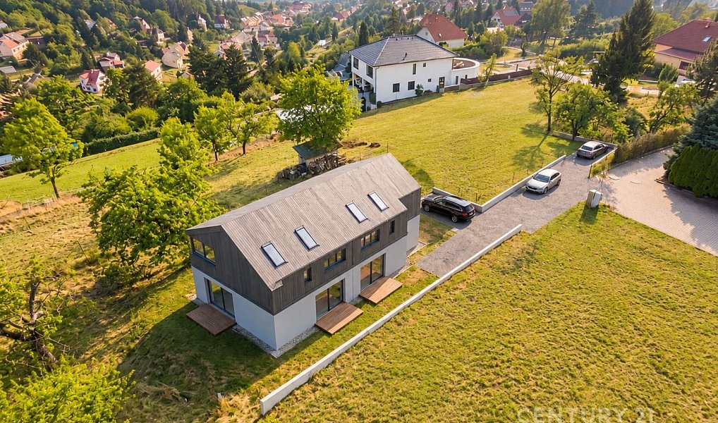 Prodej stavebního pozemku 1 348 m², Bílovice nad Svitavou – náhled fotky 3