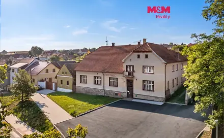 Prodej restaurace 510 m², Hlavní, Bratronice, okres Kladno