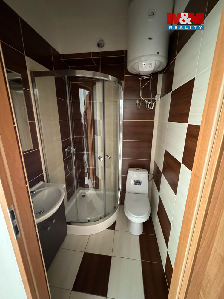 Pronájem bytu 1+kk 26 m² — photo 4