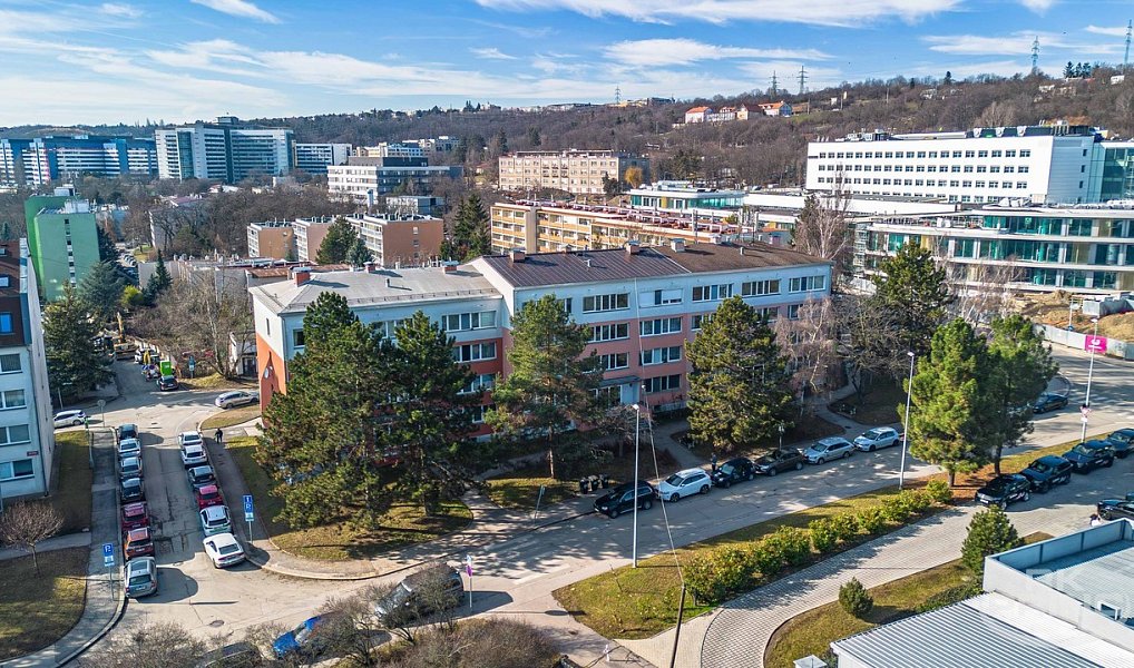 Prodej bytu 3+kk 78 m², Praha – náhled fotky 13