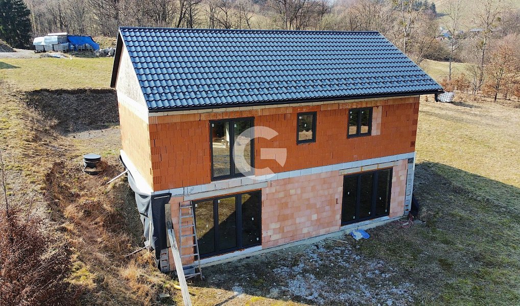 Prodej domu 119 m² s pozemkem 725 m², Prlov – náhled fotky 2
