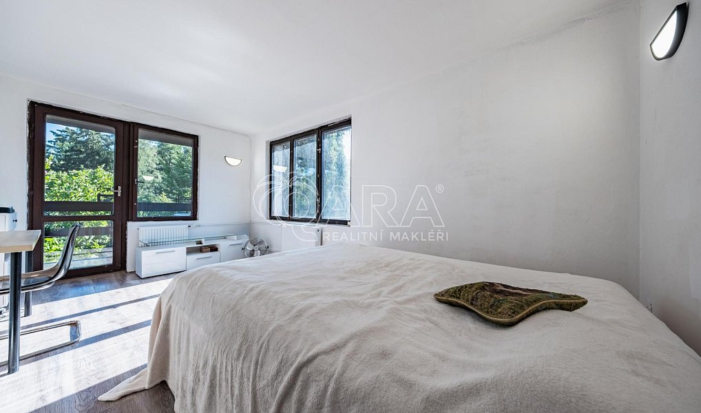Prodej chaty/chalupy 120 m² s pozemkem 488 m², Černé Voděrady – náhled fotky 25