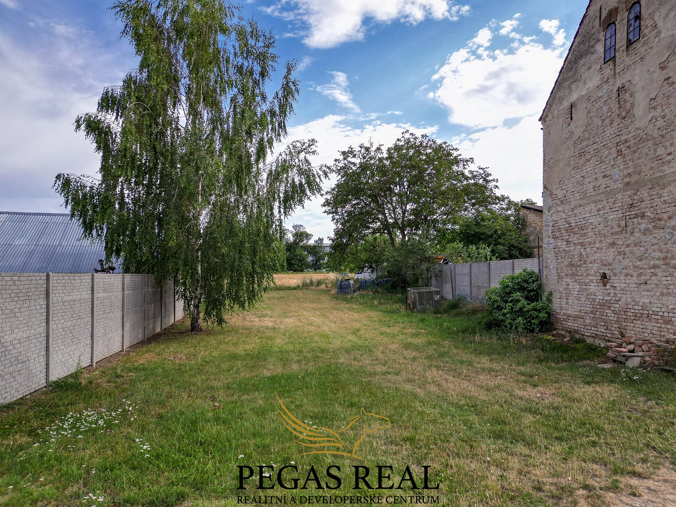 Prodej stavebního pozemku 1 288 m² – fotografie 4