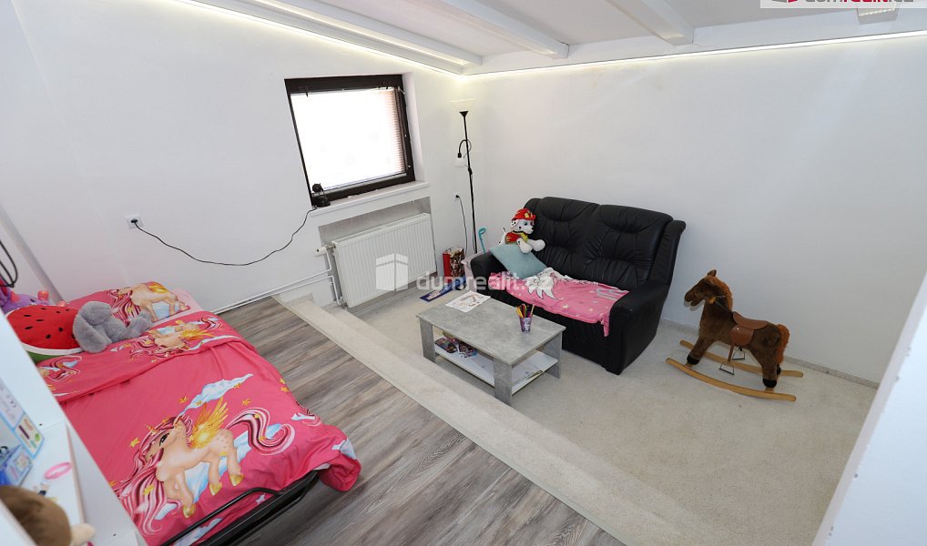 Prodej domu 330 m² s pozemkem 263 m², Habartov – náhled fotky 6