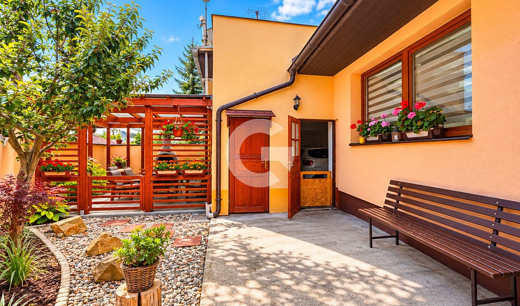 Prodej domu 180 m² s pozemkem 232 m², Kostelec u Holešova – náhled fotky 4