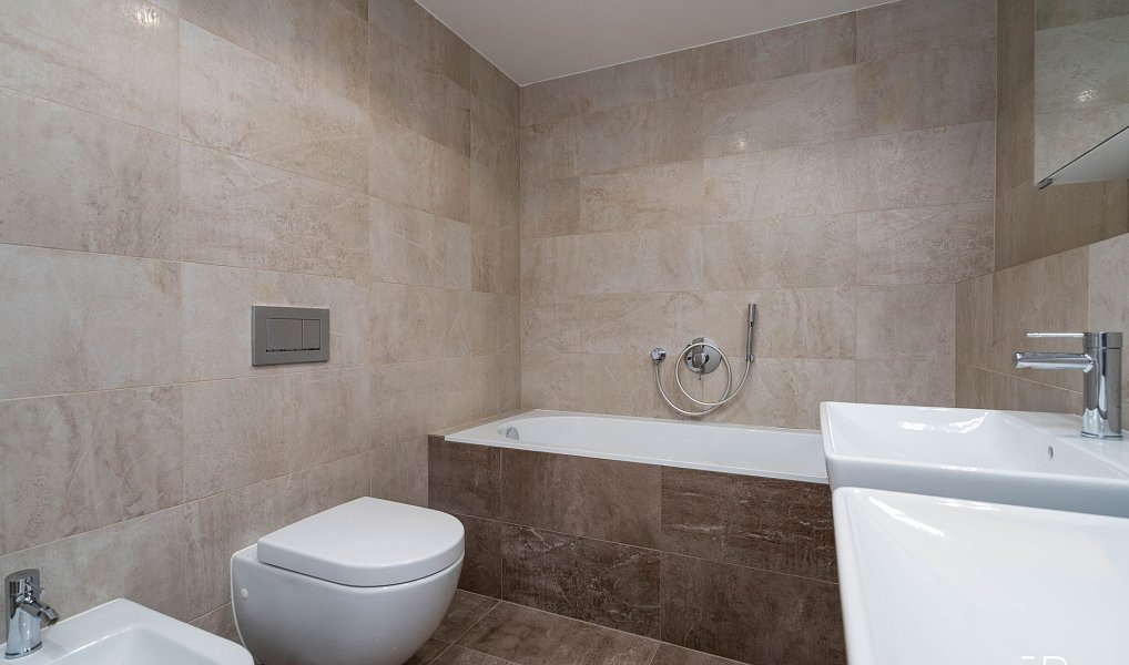 Pronájem bytu 3+kk 95 m², Praha – náhled fotky 13