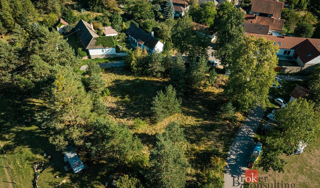 Prodej stavebního pozemku 2 135 m², Kadov – náhled fotky 10