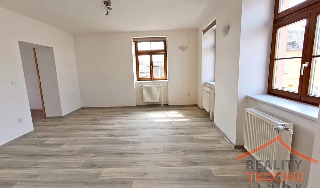 Prodej bytu 3+1 74 m², Dolní Čermná – náhled fotky 7