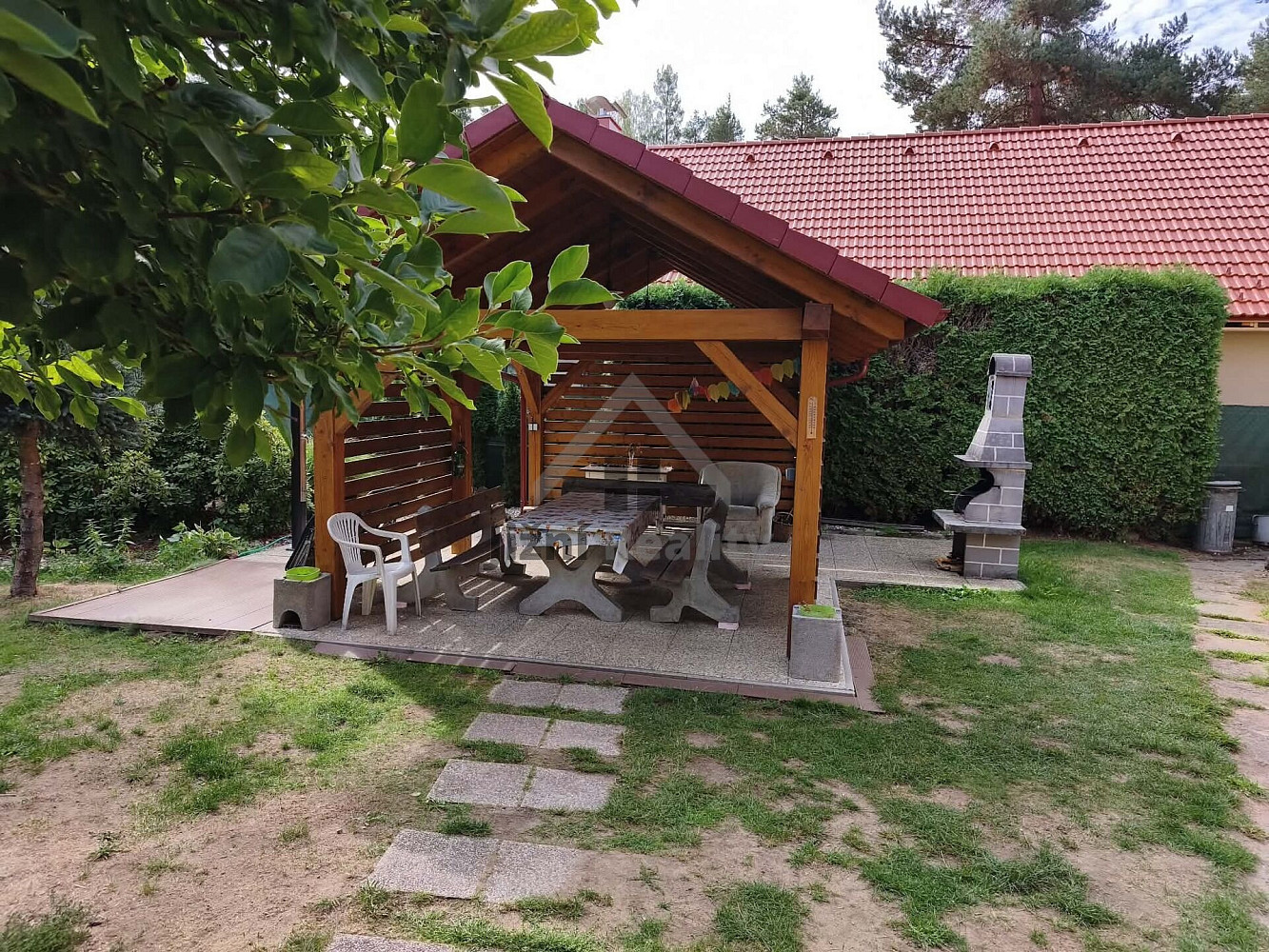 Prodej domu 250 m² s pozemkem 2 252 m² – fotografie 3