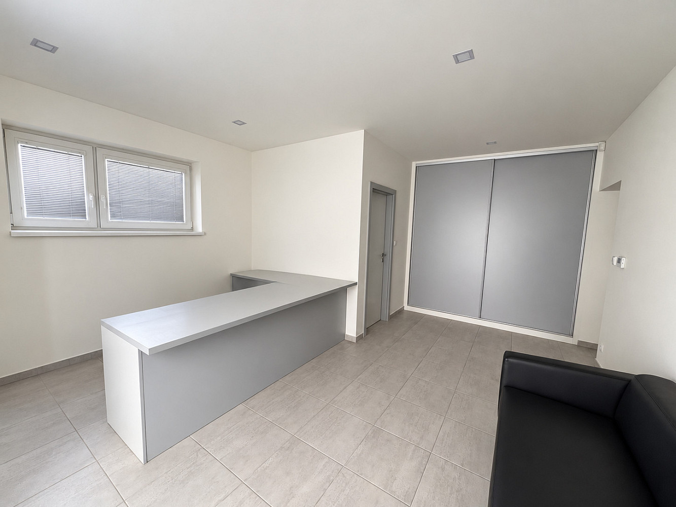 Pronájem kanceláře 138 m² – fotografie 4