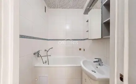 Pronájem bytu 2+1 50 m², Václavská, Chomutov