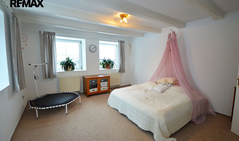 Prodej domu 186 m² s pozemkem 7 638 m², Uničov – náhled fotky 36
