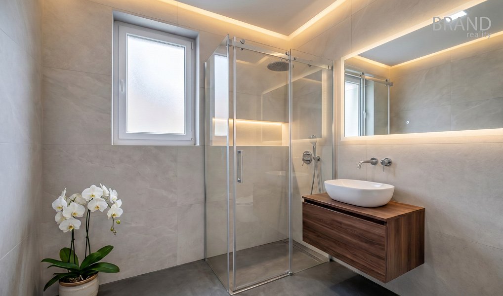 Prodej domu 190 m² s pozemkem 528 m², Pardubice – náhled fotky 13