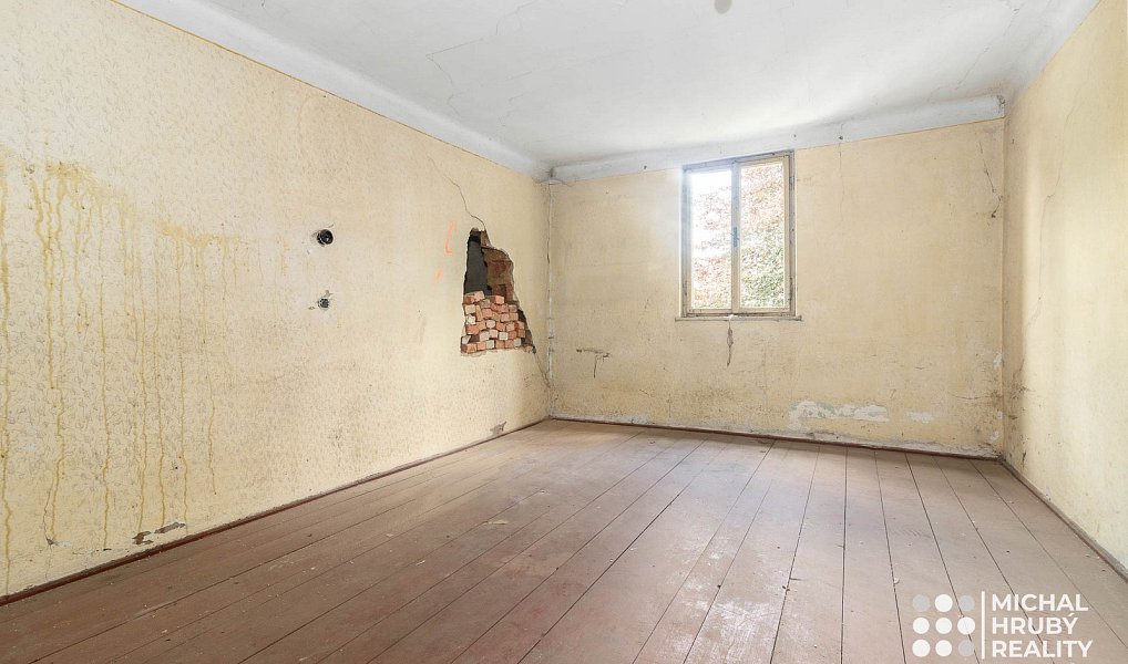 Prodej domu 192 m² s pozemkem 1 472 m², Bělotín – náhled fotky 18