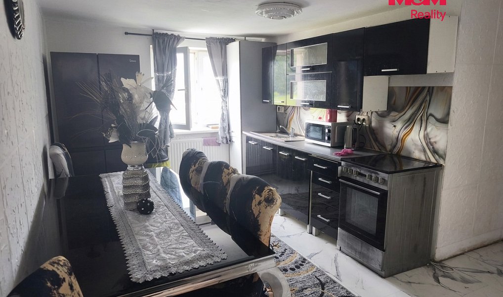 Prodej domu 216 m² s pozemkem 838 m², Vratimov – náhled fotky 7