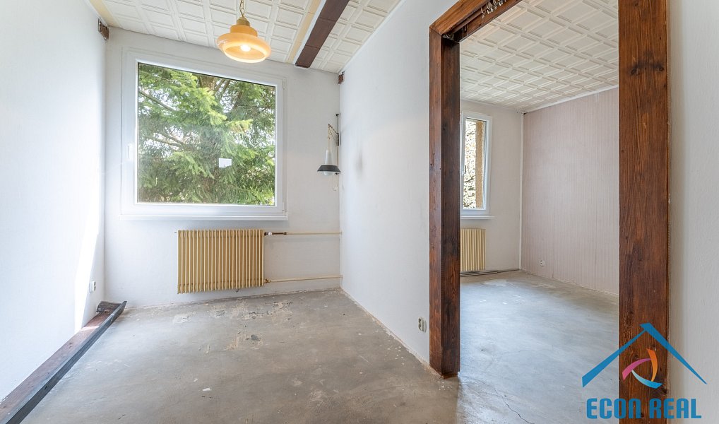 Prodej domu 150 m² s pozemkem 830 m², Jesenice – náhled fotky 16