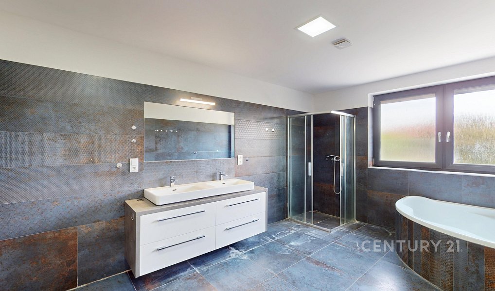 Prodej domu 319 m² s pozemkem 1 499 m², Ivaň – náhled fotky 56