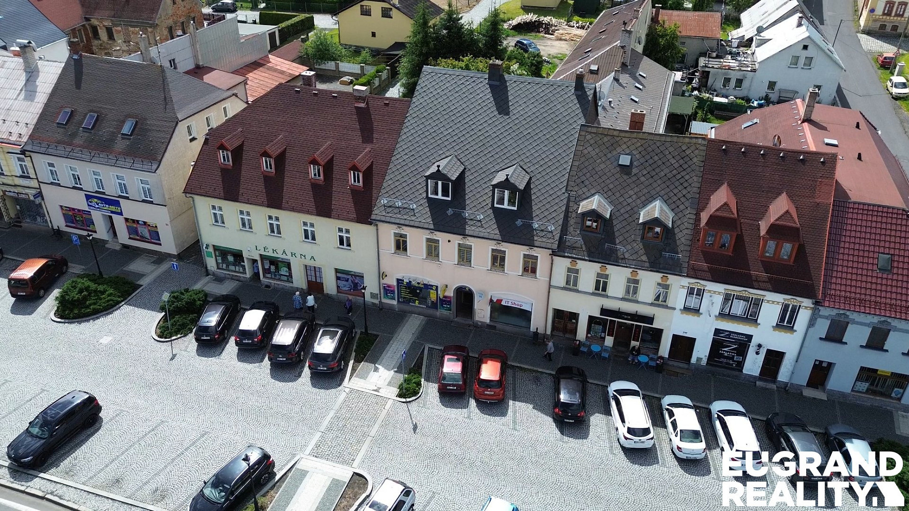 Prodej ubytovacího objektu 330 m² – fotografie 2