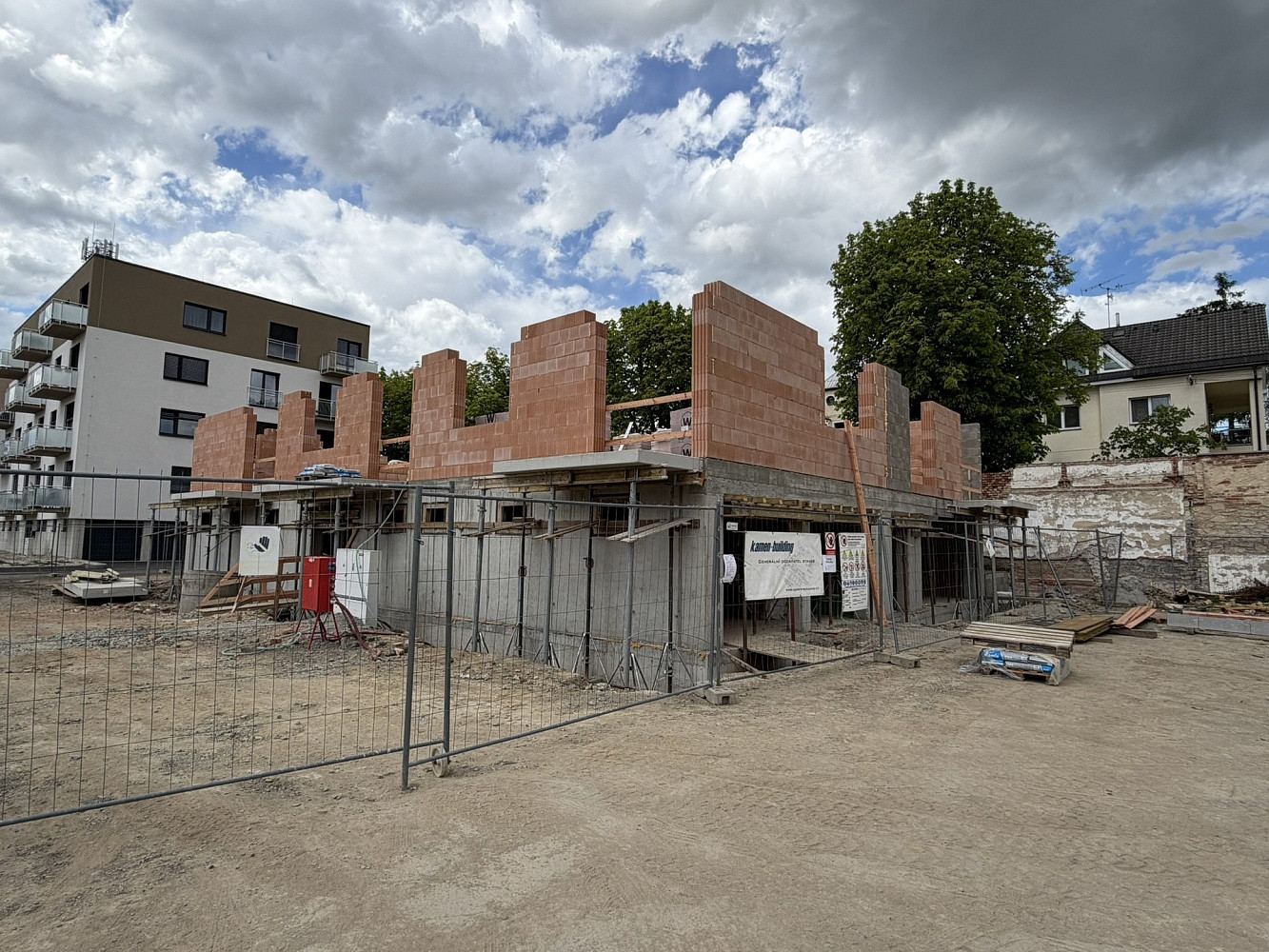Prodej bytu 2+kk 50 m² – pohled 2