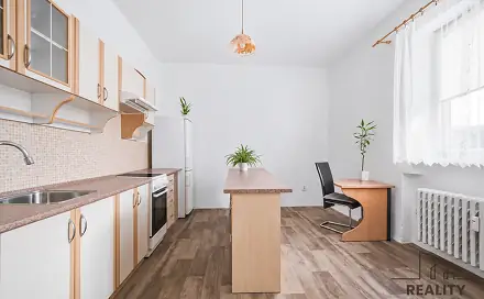 Prodej bytu 1+1 42 m², Čechovo nábřeží, Pardubice - Bílé Předměstí