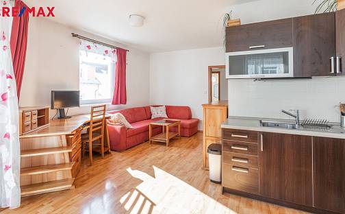 Pronájem bytu 2+kk 45 m², Zbynická, Praha 5 - Radotín