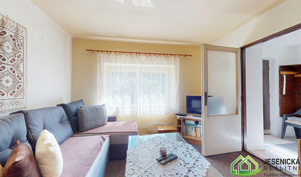 Prodej domu 240 m² s pozemkem 698 m², Kobylá nad Vidnavkou – náhled fotky 11