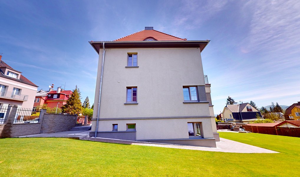 Prodej domu 270 m² s pozemkem 938 m², Karlovy Vary – náhled fotky 39