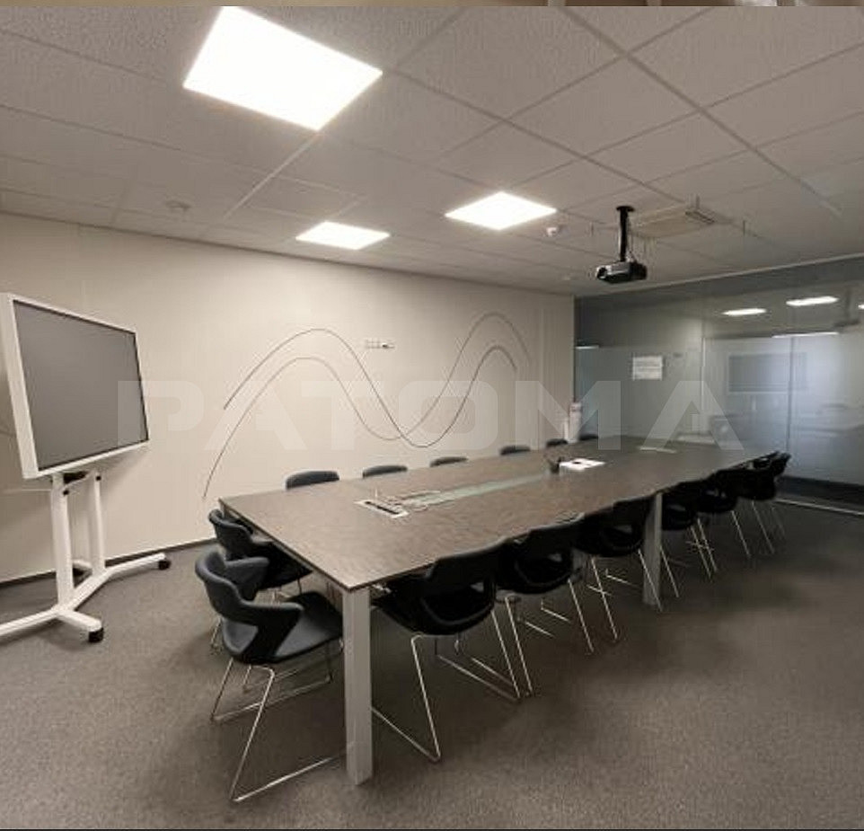 Podnájem kancelářských prostor o výměře 1326 m², Praha 7 - Holešovice – další