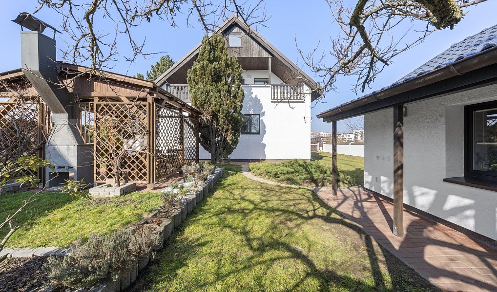 Prodej domu 207 m² s pozemkem 758 m², Praha – náhled fotky 41