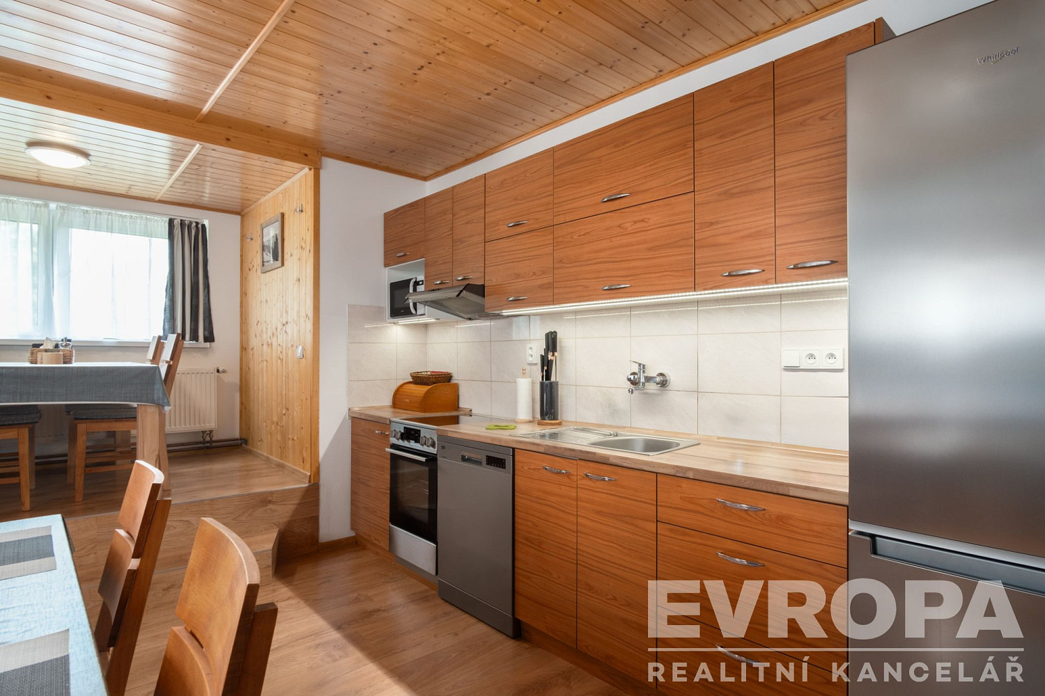 Prodej bytu 4+kk 99 m² – fotografie 3