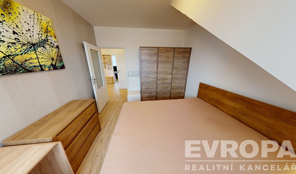 Pronájem bytu 3+kk 71 m², Vrchlabí – náhled fotky 7