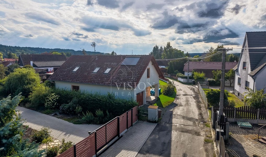 Prodej domu 200 m² s pozemkem 882 m², Dražičky – náhled fotky 44